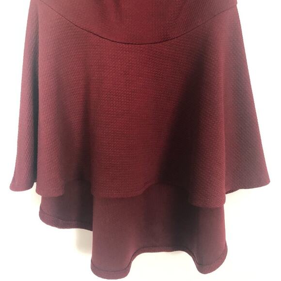 Sayany Thing High-Neck Off-Shoulder Burgundy Ruffle Top Size S - Picture 4 of 10